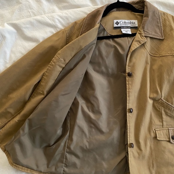 Columbia Tan Jacket - Picture 3 of 3